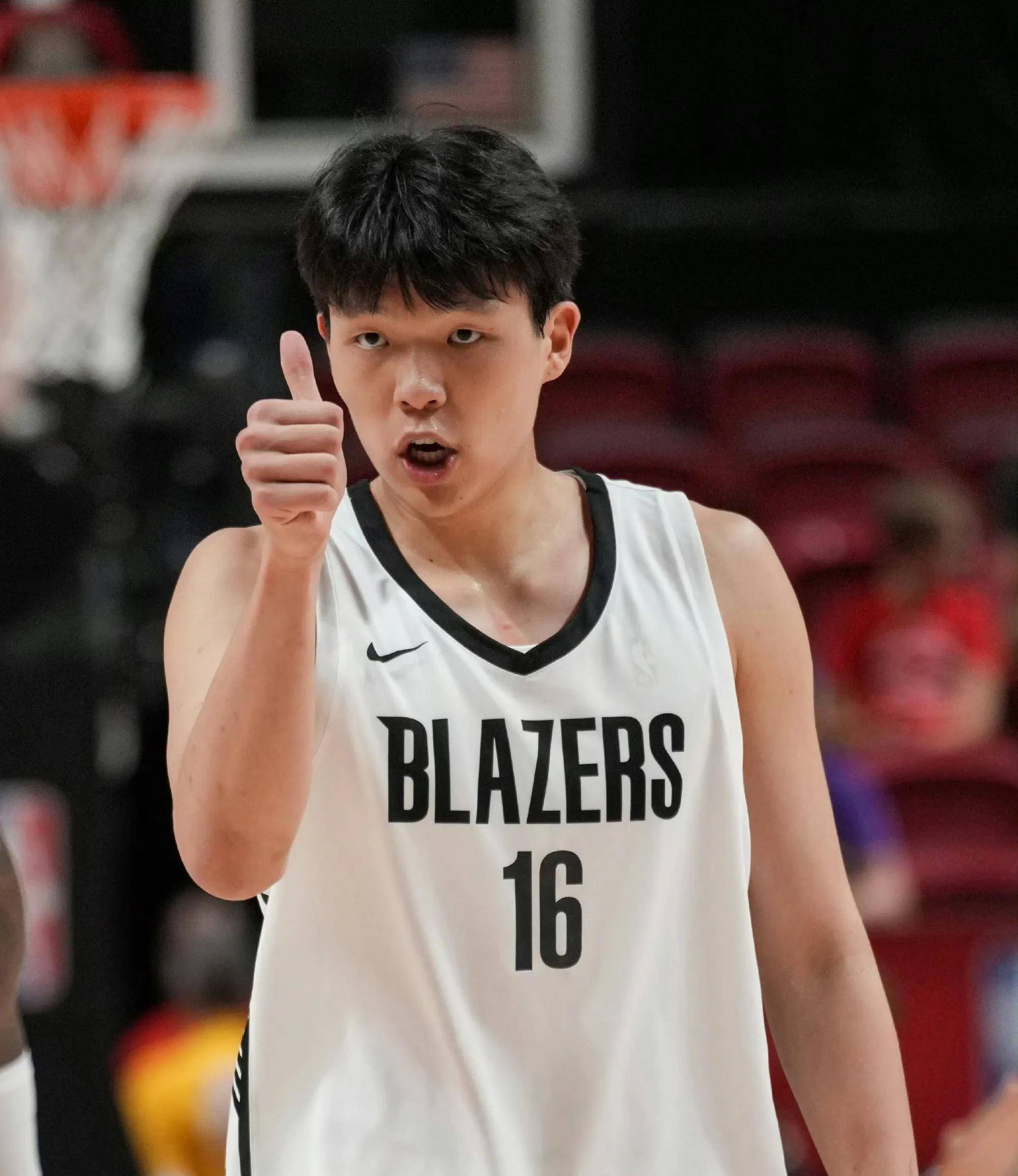 关于重磅！波特兰开拓者冲刺阶段调整名单冲刺阶段菲尼克斯太阳调整名单以备足总杯，成都蓉城强势反弹备战亚冠的信息贝博直播官网